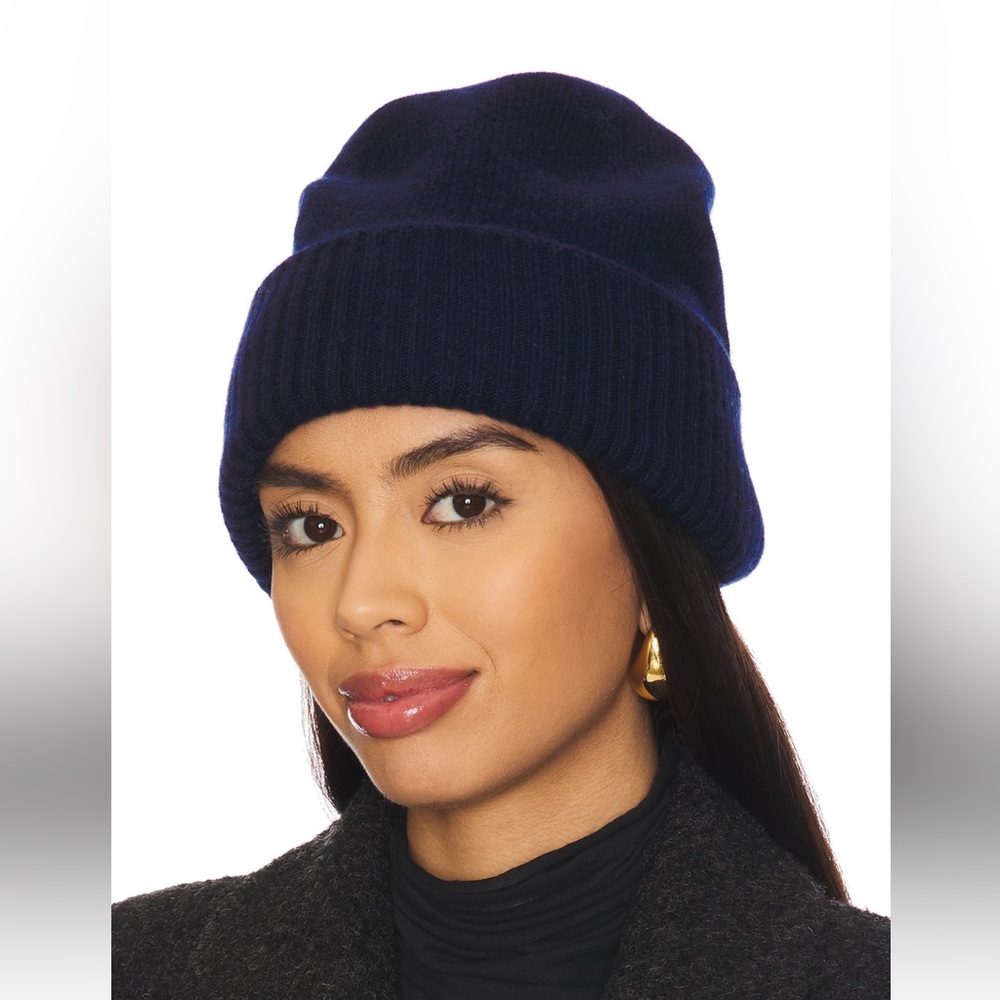 EAVES Rhana Cashmere Wool Beanie in Navy NWT